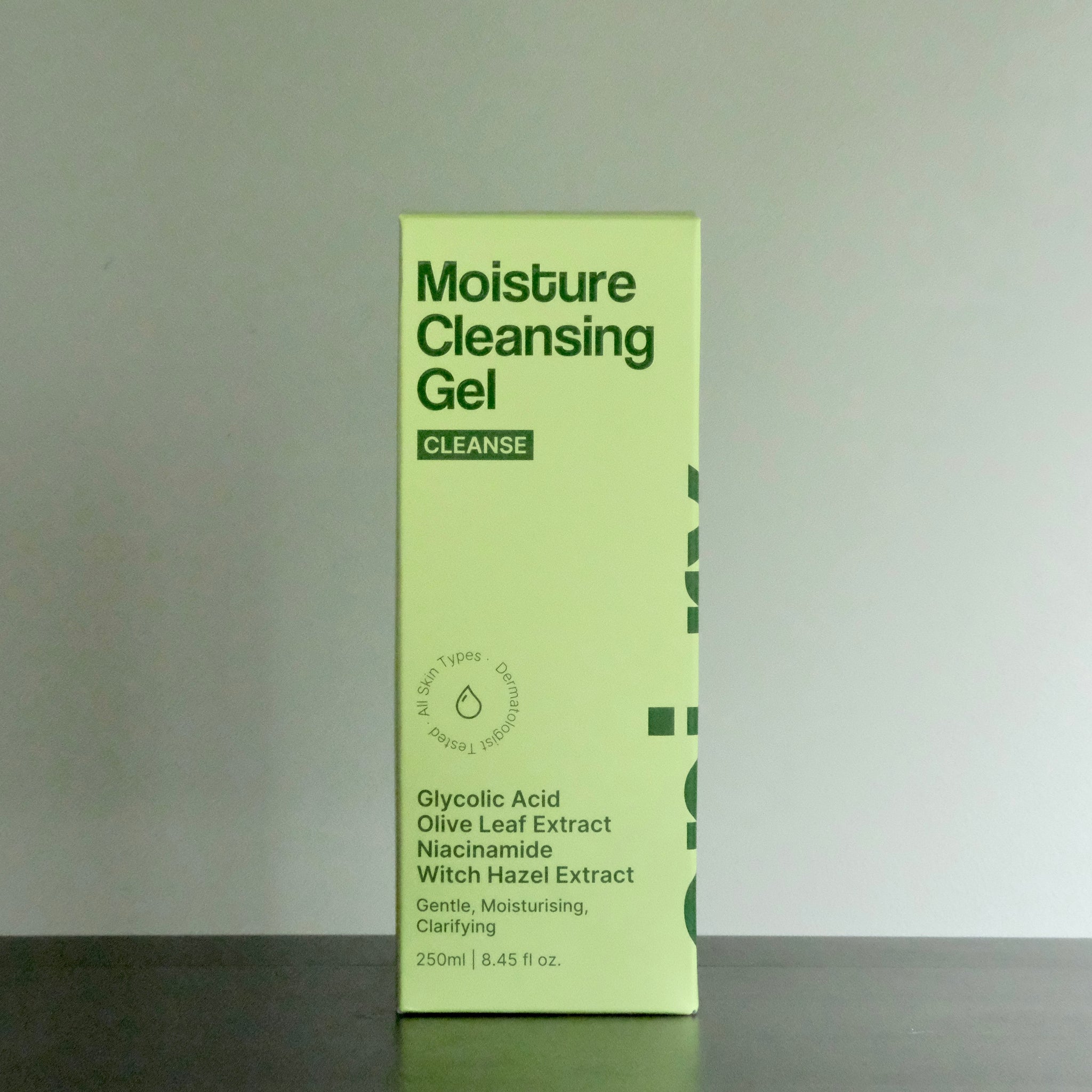 Moisture Cleansing Gel